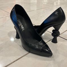 Great Condition, Unlimited Edition. Great For Day Or Night. See Detail In The Twisted Heels. This Style Is No Longer Available Chanel Black Heels, Chanel Black, Chanel Shoes, Shoes Women Heels, Shoes Heels, Black Leather, Chanel, Women Shoes, Heels