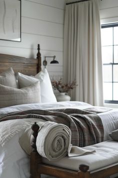 Create a cozy retreat with modern farmhouse bedroom ideas showcasing rustic decor, soothing colors, and stylish furnishings in an enchanting bedroom setting.