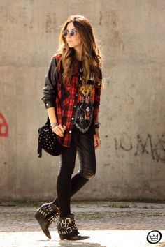 Pakaian Hipster, Moda Grunge, Look Grunge, Punk Rock Outfits, Rocker Style, Legging Outfits, Rock Punk