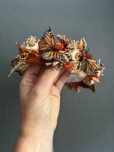 Dried Flower Butterfly Crown Monarch Butterfly Newborn Crown Baby Flower Crown With Butterfly First Birthday Butterfly Theme Party Halloween - Etsy Leaf Flower Crown, Flower Crown Costume Halloween, Fall Leaf Crown, Dried Floral Crown, Halloween Flower Crown, First Birthday Butterfly Theme, Birthday Butterfly Theme, First Birthday Butterfly, Butterfly Flower Crown