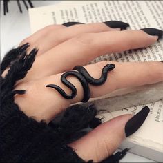 New In Package Black Snake Adjustable Ring Black Snake Outfit, Black Snake Ring, Snake Clay Ring, Snake Rings Aesthetic, Snake Ring Diy, Halloween Rings, Goth Rings, Rings Goth, Emo Jewelry