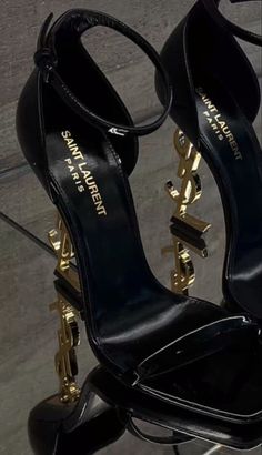 Luxury Heels, Heels Aesthetic, Ysl Heels, Dark Feminine Aesthetic, Stunning Shoes, Elegant Shoes