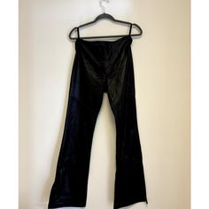 Wilson's Leather Pelle Studio Leather Flair Black Pants Excellent condition! Size 4 Black Waist 14" Rise 9" Length 42.5" Super soft! Womens Trousers, Womens Pants, Atlanta Ga, Vintage Leather, Trousers Women, Black Pants, Capri Pants, Art Collection, Bathing Beauties