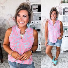 Some tops make a subtle statement. This isn’t one of them. Its notched V-neck and... Rachel Clark, Structured Blazer, Boho Vibe, Figure It Out, Summer Clothes, Distressed Denim, Color Splash, Summer Outfits, How To Memorize Things