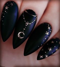 Unghie Nail Art, Moon Nails, Goth Nails, Fall Nail Art, Nail Art Ideas, Fall Nail