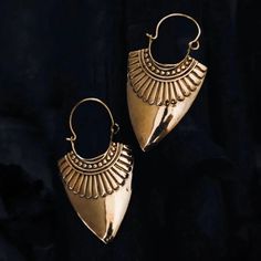 Shield Earrings handcrafted in India. Nickel Free Handcrafted with brass Ships out within 3–5 business days TRIBAL DESERT Ceremonial Brass Drop Earrings, Unique Gold Brass Cartilage Earrings, Handmade Gold Metal Cartilage Earrings, Unique Brass Single Cartilage Earring, Handmade Gold Cartilage Earrings, Teardrop Brass Plug Earrings, Gold Colored Copper Earrings For Festivals, Vintage Brass Earrings For Ceremonial Occasions, Ceremonial Pierced Brass Earrings