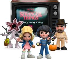 Stranger Things Upside Down Capsule Stranger Things Upside Down, 11 Stranger Things, Netflix Stranger Things, Stranger Things 2, Tv Display, Stranger Things Tv, Stranger Things Characters, Stranger Things Netflix, Retro Tv