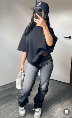 Zara Style Outfits, Cute Outfits For New York, Aesthetic Outfits Baddie, Zara Drip Outfit, New York Ootd, Drip Outfits Women, Outfits Selfie, Highschool Outfits, Cute Highschool Outfits