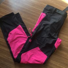 Nwt Izas Pants Nimba Color. Black And Pink Size. Xl Sporty Pink Bottoms For Outdoor, Pink Stretch Bottoms For Outdoor, Sporty Pink Bottoms For Outdoor Activities, Black Cargo Pants, Black Cargo, Pink Pants, Black And Pink, Pink And Black, Pink Black