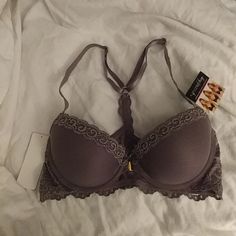 Nwt Lacey Gray Raser Back Padded Underwire Bra In Size 34b. Bras And Things, Bra Sets For Women, Victoria's Secret Bra, Cute Bra Sets, Cute Bras Push Up, Cute Bras Sets, Bras Cute, Victoria Secret Bra And Under Set, Cute Bras Victoria's Secret