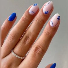 Minimalist nail designs that are perfect for every occasion. From nude tones to dainty accents, these simple nail ideas will elevate your look! #SimpleNailIdeas #MinimalNails #ChicNails Gel Nails Homecoming, Nail Inso Short Almond, Simple Blue And Gold Nails, Simple Blue Flower Nails, Blue White Tip Nails, Cute Short Acrylic Nails Round, Easy Nail Designs For Beginners Short, Cute July Nails