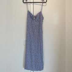 New Without Tag Size M Casual Light Blue Midi Sundress, Blue Rayon Dress For Spring, Blue Rayon Dress For Brunch, Zara Casual Sundress With Spaghetti Straps, Casual Blue Rayon Sundress, Blue Rayon Casual Midi Dress, Casual Blue Rayon Midi Dress, Brunch Midi-length Sundress, Blue Midi Length Rayon Dresses