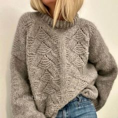 "THIS IS A DIGITAL DOWNLOAD KNITTINGPATTERN, no refund on purchase. For more inspiration on instagram, @knit_by_siv For knitting kit or Norwegian pattern see www.garnhimmelen.no The knitting pattern is in English. Ragnhild sweater Everyday Edition/ Boyfriend edition It is knitted top down in one piece. The neckline is deeper in the front than in the back. This is done with the German Short Rows technique. This is a downloadable product (PDF) - after the payment is done you will receive an email with a link to the pattern. You can also download the pattern in \"your account\" Difficulty: medium+ Materials: Garnhimmelen Baby alpaca or Rauma Puno alpaca Together with 1 thread Drops brushed alpaca silk Knitting needles: * 5 mm (US 8) * 7 mm Size: S/M (L/XL) (2XL/3XL) 4XL (5XL) Length: 52 (52) Cozy Sweater Outfits, German Short Rows, Cozy Sweaters Outfits, Boyfriend Look, Winter Pullover, Looks Street Style, Knitted Top, Top Down, Cozy Sweater