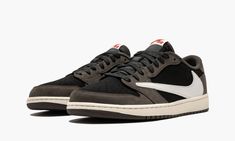 Air Jordan 1 Low "Travis Scott" - Stadium Goods Travis Scott Low, High Top Jordans, 70s Converse, Nike X Travis Scott, Embroidered Heels, Converse Run Star, Casual Styles, Nike Dunk High, Air Jordan 3