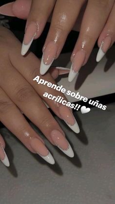 https://go.hotmart.com/G82466180O?dp=1 Aprende más sobre uñas acrílicas para llevar tu negocio al siguiente nivel!! Baddie Almond Nails White, Silvester Nails, Long Oval Nails, Unghie Sfumate, Kutek Disney, Almond Acrylic Nails, Oval Nails, Dope Nails