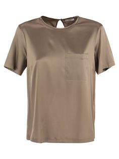 Elegant t-shirt with a flowing line in precious stretch silk satin. The round neckline and patch pocket give a sporty touch to the garment. The Punto Luce that illuminates the front and the button fastening on the back of the neck emphasise its refined nature. - T-shirt with round neckline - Short sleeve - Patch pocket - Stitch light detail - Regular fit - Drop and button fastening on the back DESIGNER ID: S06911 02372 648Composition: 97% Silk, 3% Elastane Satin T Shirt, Silk T Shirt, Silk Satin Fabric, Brown Tshirt, Pleats Please Issey Miyake, Future Fashion, Elegant Shirt, Satin Fabric, Silk Satin