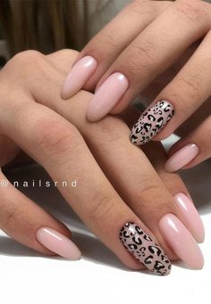 31+ Cheetah and Leopard Print Nail Arts and Designs - Ray Amaari Leopard Nail Designs, Cheetah Print Nails, Cheetah Nail Designs, Nagellack Trends, Cheetah Nails, Leopard Print Nails, Nail Design Inspiration, Leopard Nails, Animal Nails