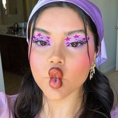 Make Up Morado, Graphic Eyeliner, Maquillaje De Ojos, Septum Ring, Eyeliner, Eye Makeup, Makeup Looks, Nose Ring, Makeup