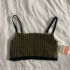 Nwot Army Green And Black Striped Fp Movement Bra Size Xs/S. Retails For $98 Sporty Black Crop Top With Adjustable Straps, Sporty Seamless Tank Top For Beach, Casual Green Sports Bra With Built-in Bra, Casual Black Sports Bra With Adjustable Straps, Casual Sports Bra With Adjustable Straps, Sporty Black Crop Top For Beach, Green Casual Crop Top With Adjustable Straps, Casual Green Crop Top With Adjustable Straps, Casual Black Sports Bra