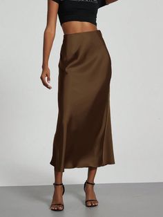 Café integral Elegante Collar  Poliéster Liso Sirena Embellished No-Elástico Gonna Midi, White Pleated Skirt, Satin Maxi Skirt, Brown Satin, Satin Midi Skirt, Family Photo Outfits, Brown Silk, Coffee Brown, Satin Skirt