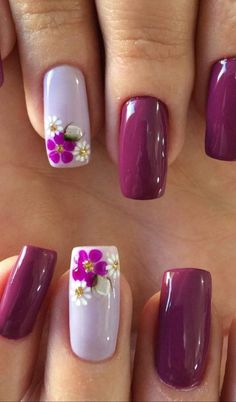 Plum Nail Color Ideas, Purple Floral Nail Designs, Fingernail Designs Classy, Elegant Spring Nail Art, Fancy Nails Designs Classy, Italian Nails Trends, Fun Purple Nails, Nails With Flowers, Purple Nail Art Designs