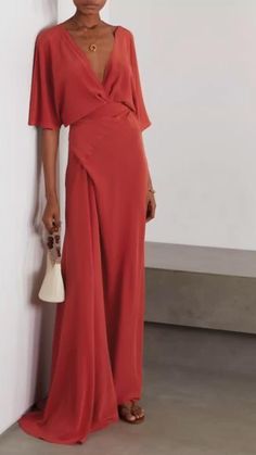 Wedding Guest Outfit Summer, Silk Maxi Dress, Mode Inspo, Looks Chic, Fashion Mode, Mother Of The Bride Dresses, Wedding Guest Outfit, Guest Dresses