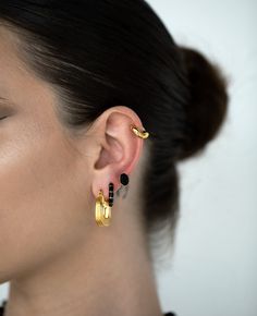 Length: 1.5cm Material: Stainless Steel Plating: 18k Real Gold Earrings are 100% nickel-free and cadmium-free Earrings are hypoallergenic and tarnish resistant Real Gold Earrings, Gold Vermeil Jewelry, Small Boutique, Free Earrings, Jewelry Studio, Vermeil Jewelry, Summer Festival, Silver Pearls, Boutique Jewelry