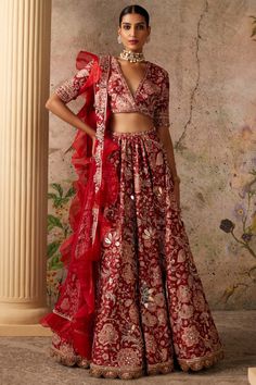 Ridhi Mehra | Lagan Red Sari Set | INDIASPOPUP.COM Chintz Print, Lehenga And Blouse, Red Sari, Ridhi Mehra, Sari Skirt, Lehenga Pattern, Raw Silk Lehenga, Raw Silk Fabric, Red Ochre