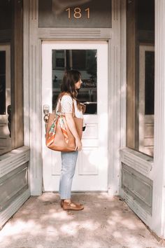 A classic leather tote is a wardrobe staple every girl needs in their life. It’s buttery soft, warm brown leather and minimalistic yet functional design make this a bag that will fit seamlessly into your life. Whether it’s tagging along for a weekend trip to the farmer’s market, holding all your work or school necessities, or traveling with you around the world, you’ll find this beautiful genuine leather tote the bag you reach for over and over again. PRODUCT DETAILS Made with 100% high-quality School Necessities, Classic Leather Tote, Genuine Leather Totes, The Farmer, Classic Brown, Girl Needs, Weekend Trip, Warm Brown, Weekend Trips