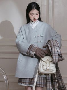 ❤︎The Blue Far Edge Check Court + Check Short Skirt❤︎ Half Jacket, White Turtleneck, Tweed Suits, Easy Trendy Outfits, Ruffle Shirt, English Style, Coat Outfits, Plaid Jacket, Blue Skirt