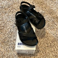 Brand New In Box, Kids Birkenstock Rio Eva Black Sandals Size 33. Narrow Fit. Kids Birkenstock, Birkenstock Pink, Eva Sandals, Birkenstock Sandals Arizona, Birkenstock Black, Swim Shoes, Birkenstock Sandals, Metallic Sandals, Adidas Track