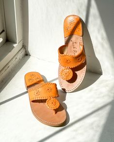 Our signature Jacks Flat Sandal  – the design that put us on the map in the early 1960’s. Adored for more than 60 years, our iconic sandal has evolved for the 21st century with all the features and benefits of the classic but now with an obsessive attention to fit, comfort, materials and details. Retro Closed Toe Sandals For Beach, Vintage Flat Sandals For Summer, Vintage Cushioned Footbed Sandals For Summer, Retro Open Toe Sandals For Vacation, Vintage Sandals With Rubber Sole For Summer, Vintage Sandals With Leather Footbed, Retro Sandals For Vacation, Vintage Beach Sandals With Rubber Sole, Retro Closed Toe Sandals With Rubber Sole