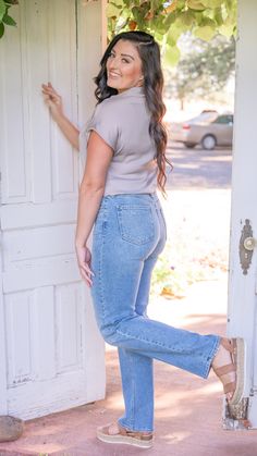 Discover your new favorite piece! This classic denim jean features a high rise waist, medium-wash material, straight leg, and light distressing. Woman's Denim Model is 5'6, wearing a size 27 Measurements Jean 23(US 00) Jean 24(US 0) Jean 25(US 2) Jean 26(US 2) Jean 27(US 4) Jean 28(US 6) Jean 29(US 8) Jean 30(US 10) Jean 31(US 12) Jean 32(US 14) Waist 23.5” - 24.5” 24.5” - 25.5” 25.5” - 27.5” 25.5” - 27.5” 27.5” - 28.5” 28.5” - 29.5” 29.5” - 30.5” 30.5” - 31.5” 31.5” - 32.5” 32.5” - 33.5” Hip 33 Distressed Mid-rise Mom Fit Jeans, Distressed Mid-rise Mom Jeans, High Rise Washed Cropped Denim Jeans, Mid-rise Flare Jeans With Frayed Hem In Medium Wash, Everyday Distressed Denim Flare Jeans, Everyday Light Wash Distressed Flare Jeans, Mid-rise Cropped Jeans With Frayed Hem In Medium Wash, Mid-rise Relaxed Fit Cropped Jeans In Medium Wash, Everyday Medium Wash Cropped Jeans