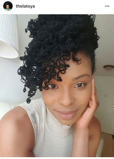 African Short Hairstyles, Hairstyles For Locs, Black Hairstyles With Bangs, Holiday Hair Inspiration, African Women Hair, Sisterlocks Styles Updo, Locs Inspiration, Bangs Side, Sisterlocks Styles