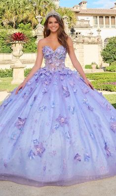 Puff sleeve glitter tulle a-line quinceanera ball gown with sweetheart neckline and floral embellishment. Lavender Quince Dress, Light Purple Quinceanera Dresses, Quinceñera Dresses, Purple Wedding Dress, Sheer Corset, Pretty Quinceanera Dresses, Quince Dress, Gown Skirt, Modern Princess