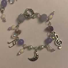 Charms Aesthetic, Cutecore Coquette, Pearls Aesthetic, Pretty Jewelry Necklaces, Aesthetic Purple, Beads Bracelet Design, Handmade Jewelry Tutorials, Jewelry Accessories Ideas, Bracelet Charms