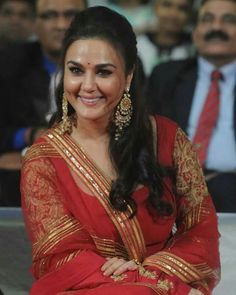 PicturePerfect :- Real Preity Zinta <3 #LoveyouMom Preity Zinta, Love You Mom, Indian Wear, Saree, Actresses, India, Hair Styles, Hair, Dresses