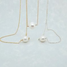 Round Pearl Necklace - JewelLUXE Simple Pearl Chain, Pearl Layering, Floating Pearl Necklace, Simple Pearl Necklace, March Birthstone Necklace, Black Diamond Necklace, Gold Lariat Necklace, Floating Necklace, Single Pearl