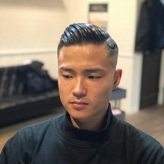 Haircuts For Asian Men, Asian Fade Haircut, Brylcreem Hairstyles, Slicked Hairstyles, Asian Men Hairstyles, Hard Part Haircut, Asian Hairstyle, Hairstyle Fade, Haircuts Asian