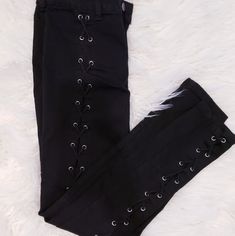 Brand New With Tags! Edgy Cotton Bottoms For Party, Edgy Cotton Party Bottoms, Edgy Black Bottoms From Forever 21, Edgy Forever 21 Bottoms For Night Out, Edgy Night Out Bottoms From Forever 21, Forever 21 Black Bottoms For Spring, Edgy Fitted Bottoms From Forever 21, Edgy Forever 21 Fall Bottoms, Forever 21 Jeans