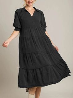 This stunning dress is perfect for warm weather and the raw edged hem details adds a touch of elegance. Whether paired with sandals, heels, or even sneakers, this dress is perfect for any occasion. And with its true to size fit, you'll feel confident and beautiful all day long. Features 100% Cotton V- neck Tiered style Cuff sleeve Oversized fit Machine washable Size Chart Size (inch) US Bust Hip Length S 0-2 39.4 41.7 46.1 M 4-6 40.9 43.3 46.5 L 8-10 42.5 44.9 46.9 XL 12-14 44.1 46.5 47.2 2XL 16-18 45.7 48.0 47.6 3XL 20-22 47.2 49.6 48.0 Note 1. Please allow slight 1-3cm(0.4-1.18") difference due to manual measurement and a little color variation for different display setting 2. Size doesn't fit all, please carefully check size chart and select the size based on your real size 3. Due to th Metallic Jeans, Jeans Overall, Jeans Cargo, Cardigan Sweater Dress, Maxi Robes, Blazer And Shorts, Tiered Maxi Dress, Pantalon Large, Yoga Shorts