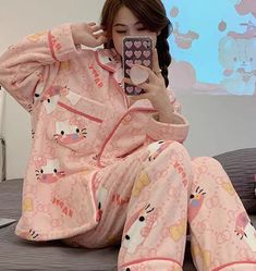 Fashion Kitty Pajamas Home Suit PN6562 ●Size: Top: M:Length 62 cm bust 116 cm sleeve 68 cm L:Length 64 cm bust 120 cm sleeve 70 cm XL:Length 66 cm bust 124 cm sleeve 72 cm XXL:Length 68 cm bust 128 cm sleeve 74 cm Pants: M: Length 94 cm waist 60-100 cm hip 102 cm. L: Length 96 cm waist 66-110 cm hip 108 cm. XL: Length 98 cm waist 70-120 cm hip 114 cm. XXL: Length 100 cm waist 74-126 cm hip 118 cm. (Please allow 1-3cm differs due to manual measurement.As different computers display colors differently,the color of the actual may vary slightly from the above images.Thanks for your understanding.) ●Material: soft ●About Shipping: We attach great importance to the orders of each customer and parcel delivery. 1.Processing time: 2-3 business days. 2.Shipping time: 10-15 business days to US, pleas Cute Long Sleeve Home Sets, Cute Long Sleeve Loungewear Sets, Cute Long Sleeve Lounging Set, Long Sleeve Cartoon Print Sleepwear For Home, Long Sleeve Cartoon Print Sleepwear, Long Sleeve Cartoon Print Pajama Sets, Long Sleeve Cartoon Print Pajama Party Sets, Pink Kawaii Long Sleeve Sets, Pink Long Sleeve Kawaii Sets