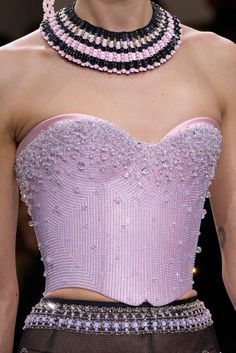 Ethereal Gowns, Embellished Corset, Haute Couture Embroidery, Cute Nike Outfits, Couture Embroidery, Fancy Dress Design, Couture Details, Fashionista Clothes, Classy Casual Outfits