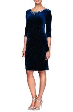 Velvet Cocktail Dress. There are any references about Velvet Cocktail Dress in here. you can look below. I hope this article about Velvet Cocktail Dress can be useful for you. Please remember that this article is for reference purposes only. #velvet #cocktail #dress Blue Velvet Dresses, Gaun Koktail, Cocktail Dress Patterns, Velvet Sheath Dress, Velvet Cocktail Dress, Velvet Dresses, 파티 드레스, Garden Party Dress