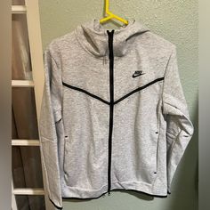 Nike Tech Fleece Hoodie New Without Tags Size M Nike Tech Fit, Nike Tech Fleece Jacket, Nike Tech Fleece Men, Nike Tech Hoodie, Nike Tech Fleece Tracksuit, Nike Tech Jacket, Nike Women Sweatshirt, Nike Tech Fleece Hoodie, Grey Hoodie Men