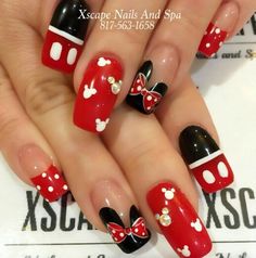 Minnie Mouse Nail Art Red, Disney Design Nails, Summer Disney Nails, Mickey And Minnie Nails, Pixar Nails, Mickey Mouse Nail Design, Minnie Mouse Nail Art, Disney Themed Nails, Disneyland Nails