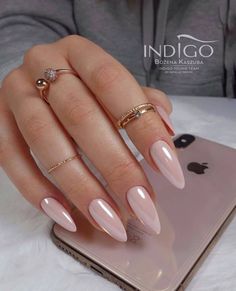 Ongles Beiges, Engagement Nails, Classy Acrylic Nails, Neutral Nails, Bridal Nails, Elegant Nails, Chic Nails, Cute Acrylic Nails, Nude Nails