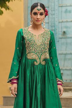 Blue anarkali, highlighted with zari dori, resham and tikkis embroidery on the yoke. Paired with a palazzo. - Aza Fashions Anarkali With Palazzo, Banarsi Fabric, Banarsi Suit, Green Anarkali, Blue Anarkali, Embroidery Floral, Straight Trousers, Silk Embroidery, Large Fashion