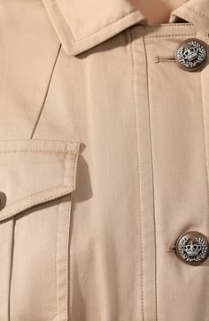 Despite that, this Dolce & Gabbana collared Pocket-Detail Button-Up Jacket could never be an afterthought. Do not neglect to consider your outerwear. No, it will favourite clothing item. the garment has a collar, shoulder epaulettes, front zip closure with buttons, flap and button pockets, fitted waist, long sleeves, mid-length. closureMade in ItalyMaterial: 98% Cotton 2% ElastaneModel MeasurementsHeight 1.78 mBust/chest 81 cmHips 87 cmWaist 61 cmThe model is m wearing size 40 (IT). Beige Collared Blazer With Button Cuffs, Beige Collared Blazer With Buttoned Pockets, Beige Outerwear With Buttoned Pockets And Spread Collar, Classic Collared Utility Jacket With Button Closure, Classic Collared Utility Jacket With Snap Buttons, Stand Collar Outerwear With Buttoned Pockets For Work, Workwear Outerwear With Buttoned Pockets And Stand Collar, Chic Single-breasted Utility Jacket With Lapel Collar, Chic Single Breasted Utility Jacket With Lapel Collar