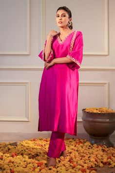 Hot pink kurta featuring mirror hand embroidery and a v-neckline. Paired with a pant. - Aza Fashions V Neck Kurta, Embroidery Mirror, Pink Kurta, Pants Pattern, Pant Set, Set For Women, Aza Fashion, The Label, Hand Embroidered